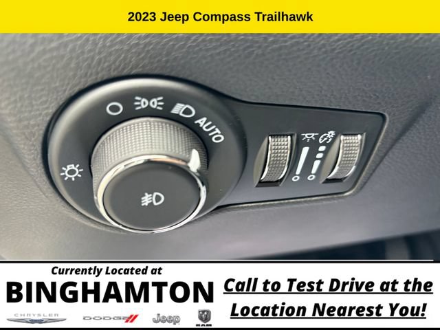 Used 2023 Jeep Compass Trailhawk w/ Trailhawk Elite Group AWD/4WD image 18