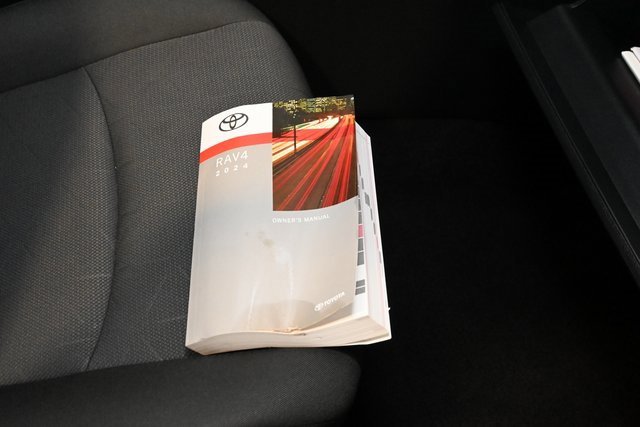 Certified 2024 Toyota RAV4 XLE image 18