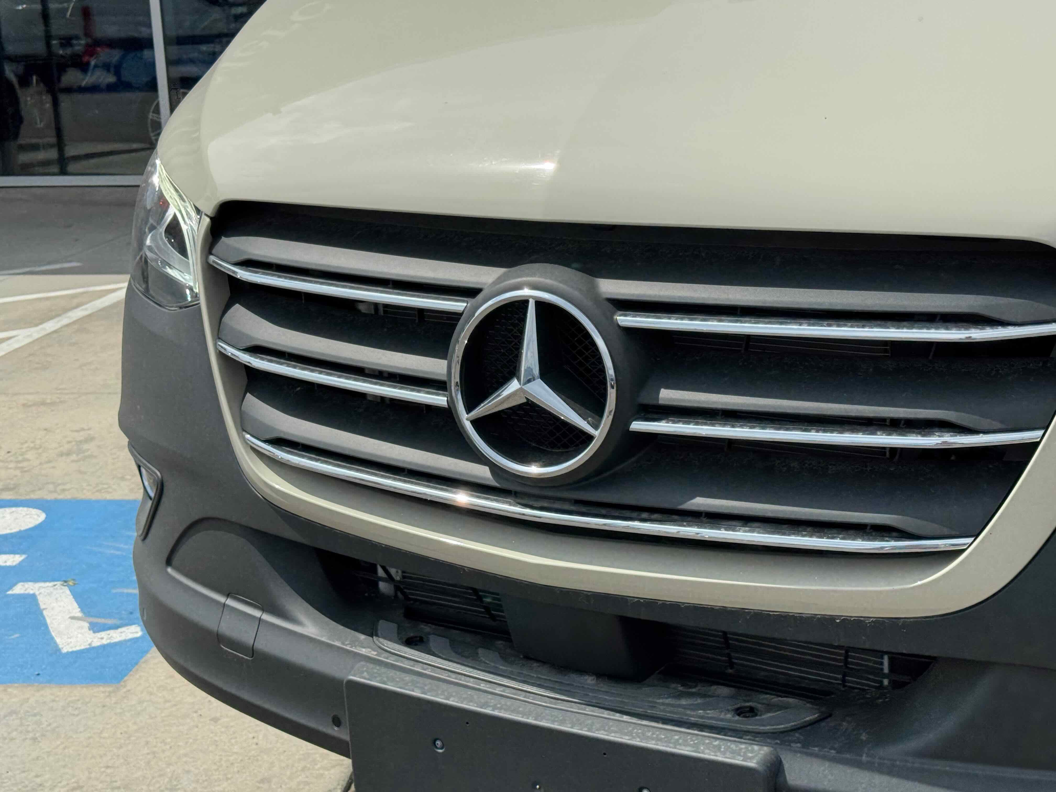 New 2025 Mercedes-Benz Sprinter 2500 image 13