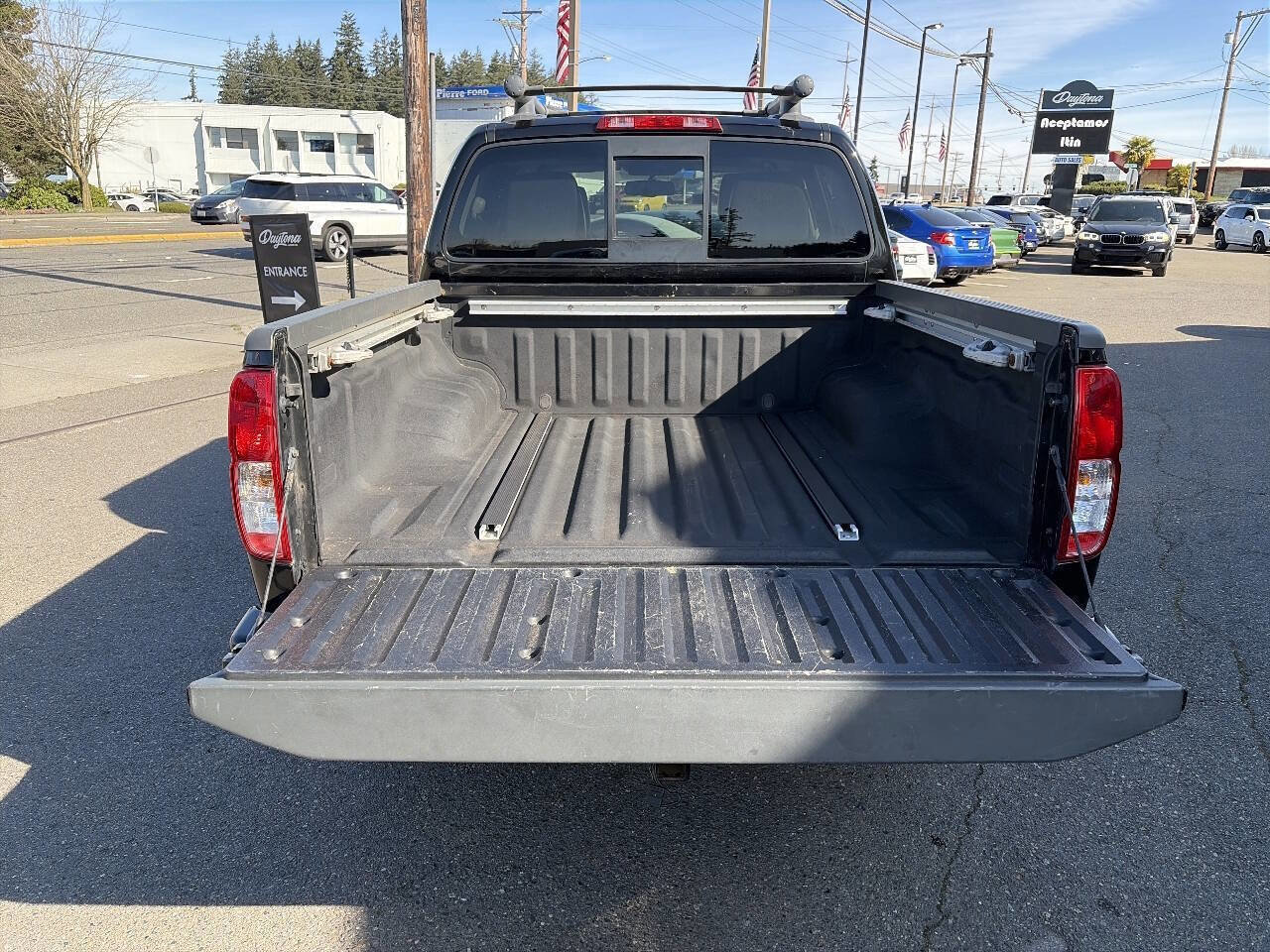 Used 2015 Nissan Frontier PRO-4X w/ Pro-4x Luxury Package AWD/4WD image 8