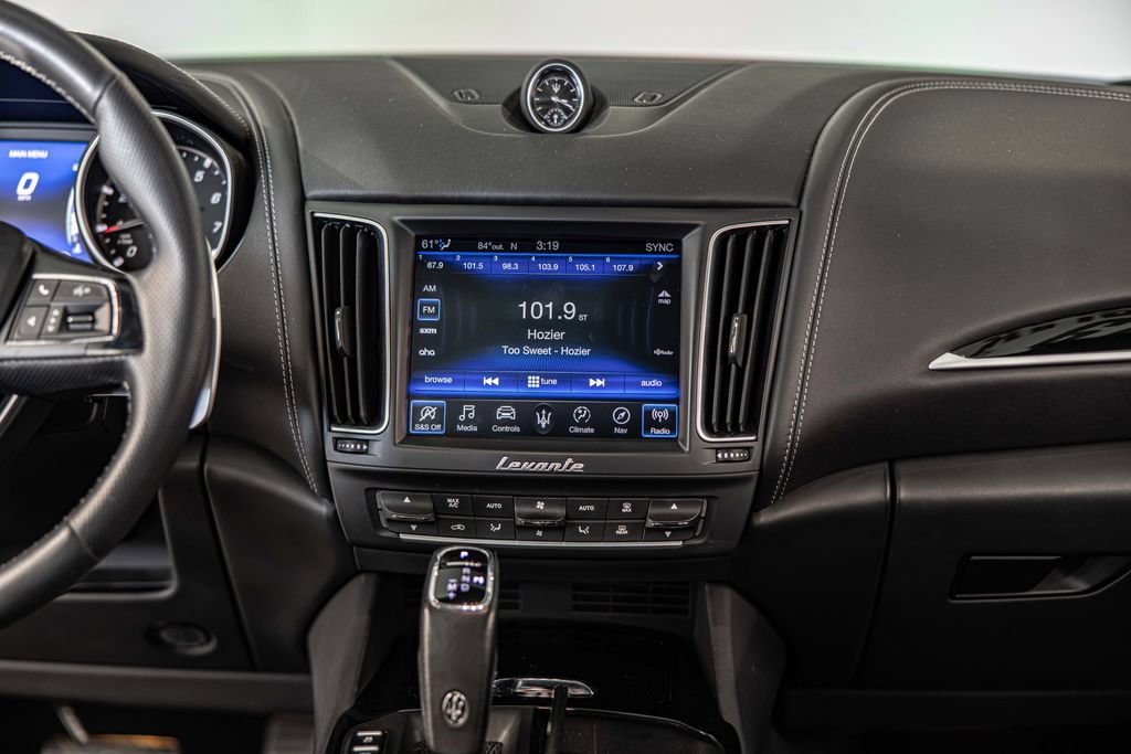 Used 2019 Maserati Levante S GranSport AWD/4WD image 41