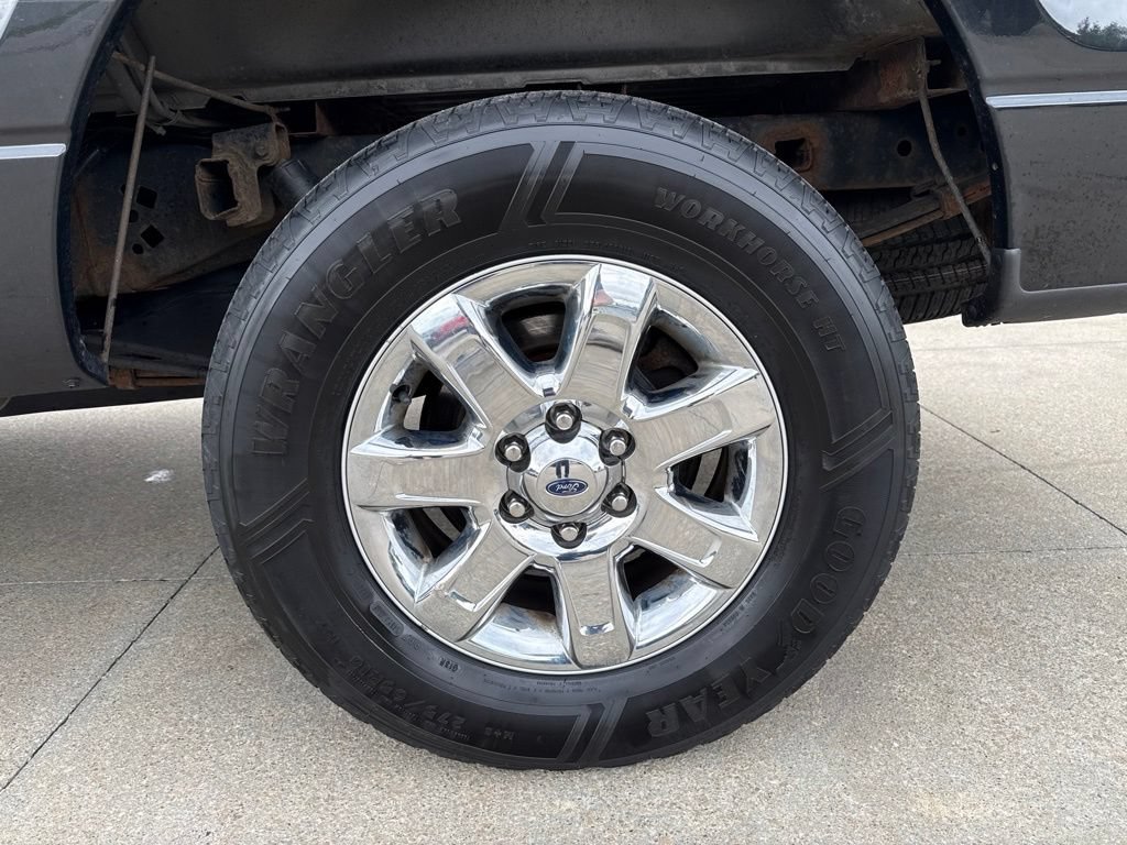 Used 2014 Ford F150 XLT w/ Equipment Group 302A Luxury AWD/4WD image 48