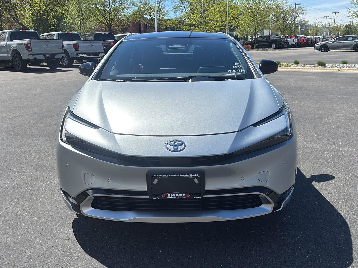 New 2026 Toyota Prius Plug-In Hybrid FWD image 4