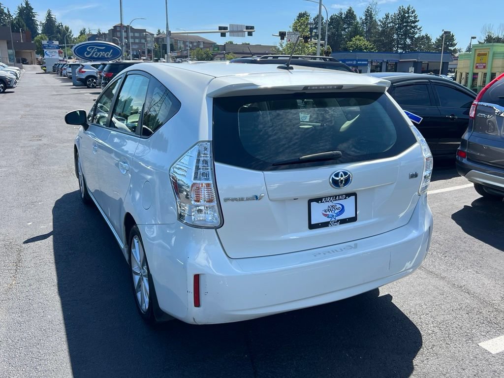 Used 2012 Toyota Prius V Five FWD image 9