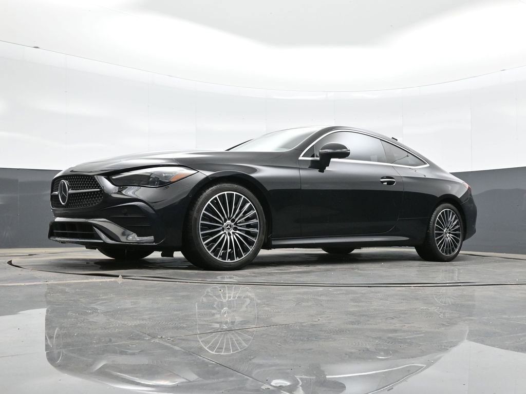 Used 2024 Mercedes-Benz CLE 300 4MATIC Coupe image 34