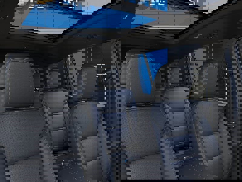 New 2026 Chevrolet Traverse LT w/ Sun and Wheel Package image 24