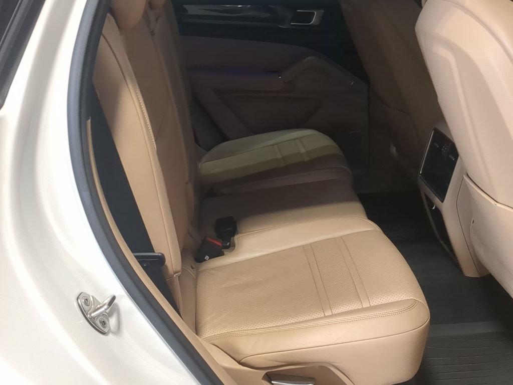 Used 2019 Porsche Cayenne S AWD/4WD image 26
