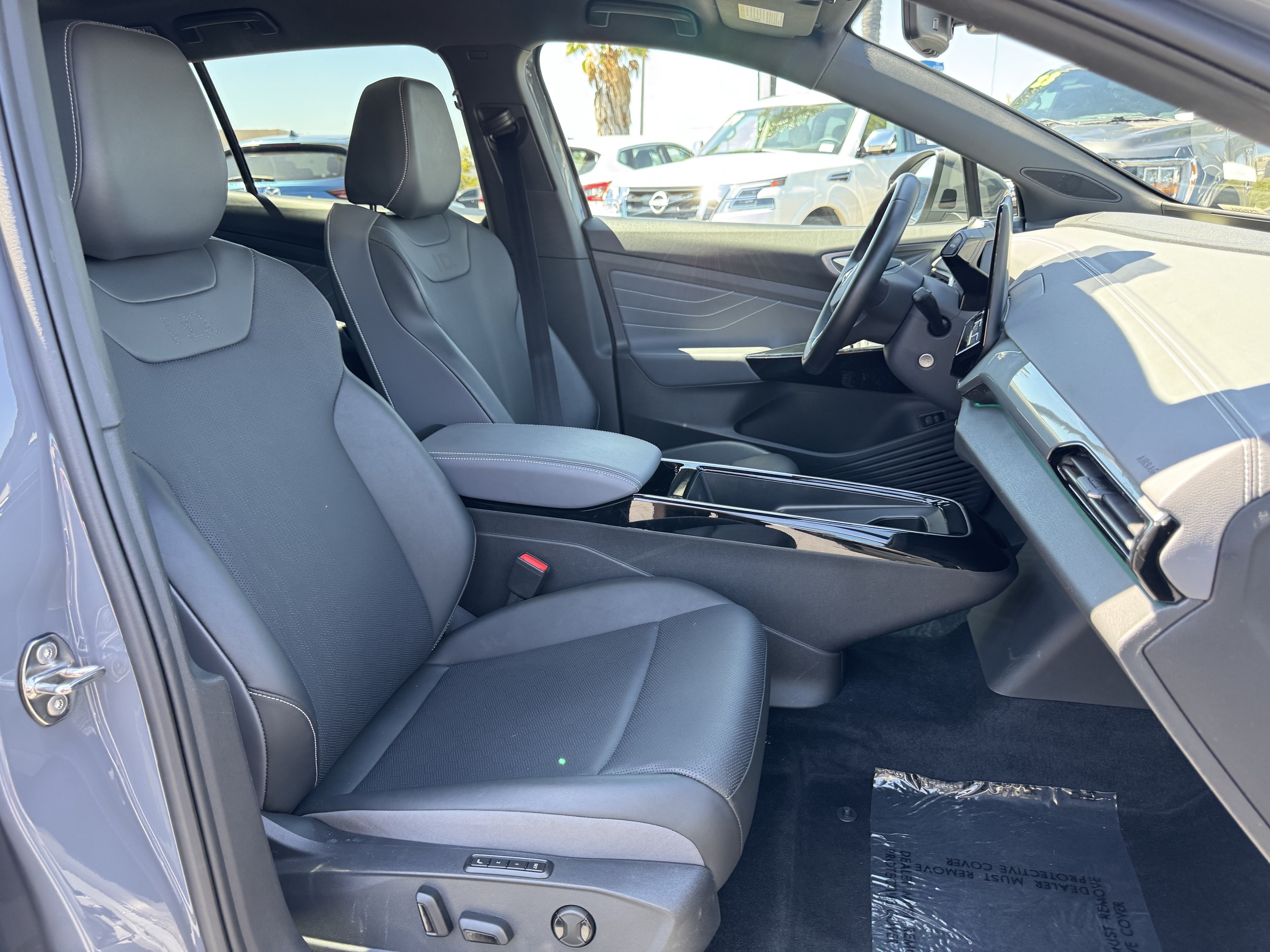 Used 2023 Volkswagen ID.4 Pro S RWD image 30