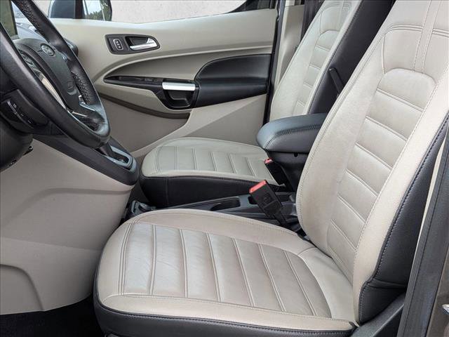 Used 2022 Ford Transit Connect Titanium w/ Trailer Tow Package FWD image 16