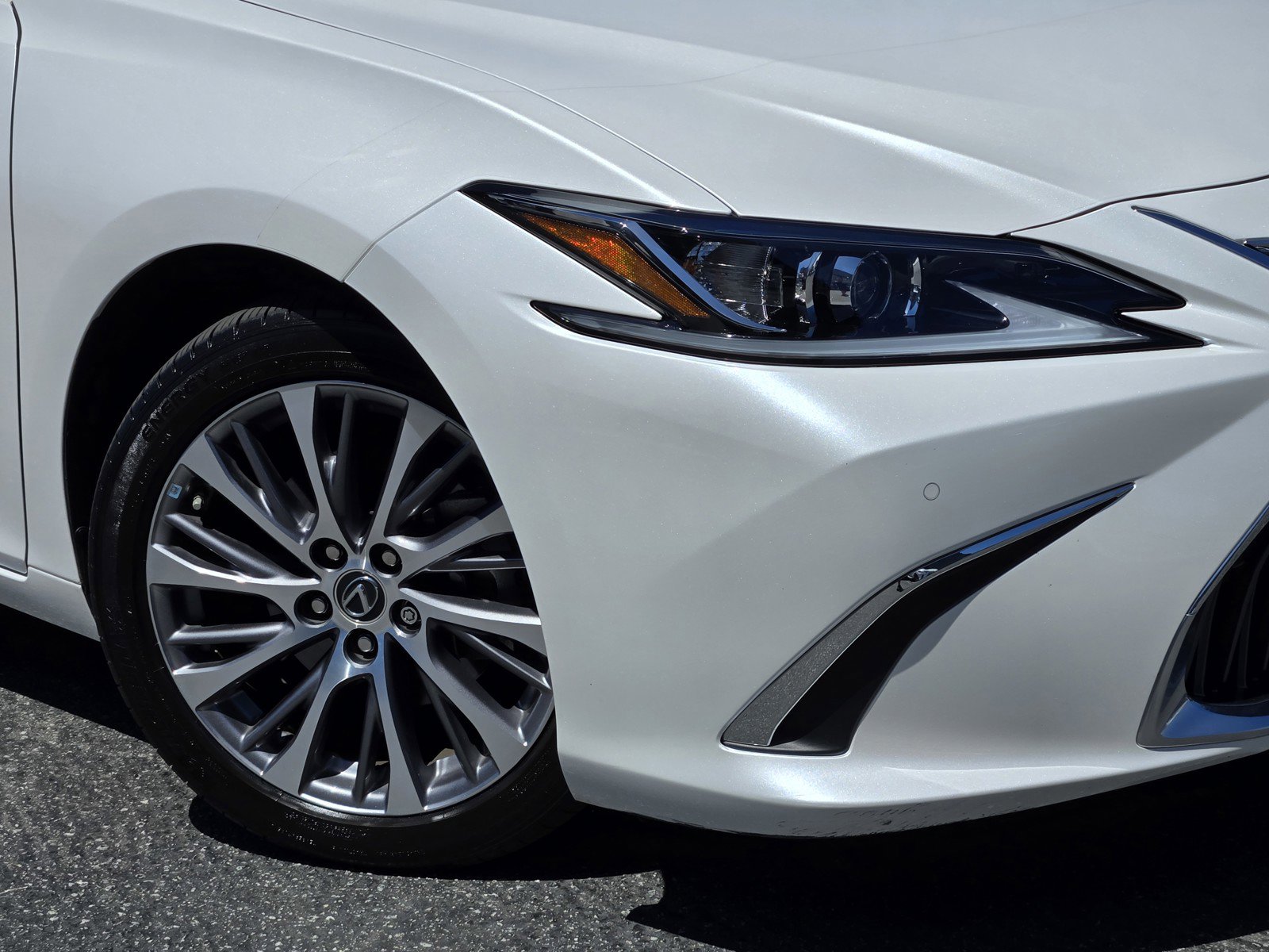 Used 2021 Lexus ES 350 w/ Premium Package FWD image 9