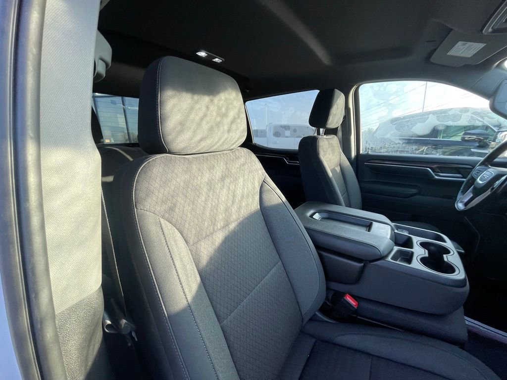 Used 2022 GMC Sierra 1500 SLE image 27