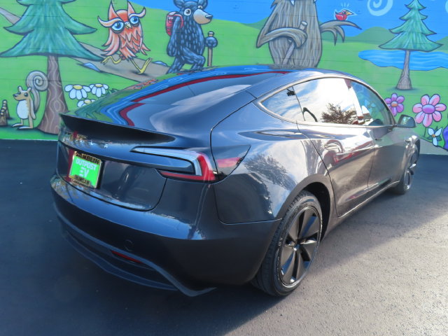Used 2024 Tesla Model 3 Standard Range RWD image 4