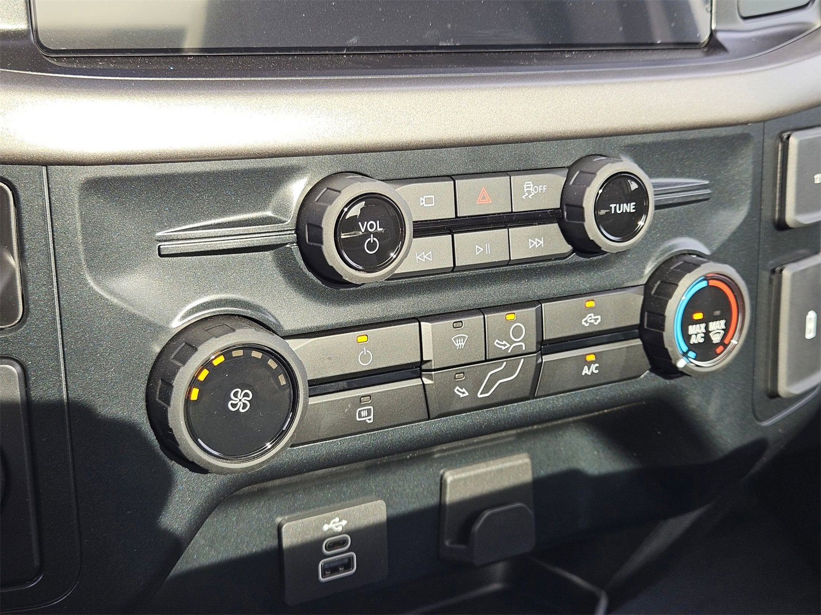 New 2025 Ford F150 XL image 18