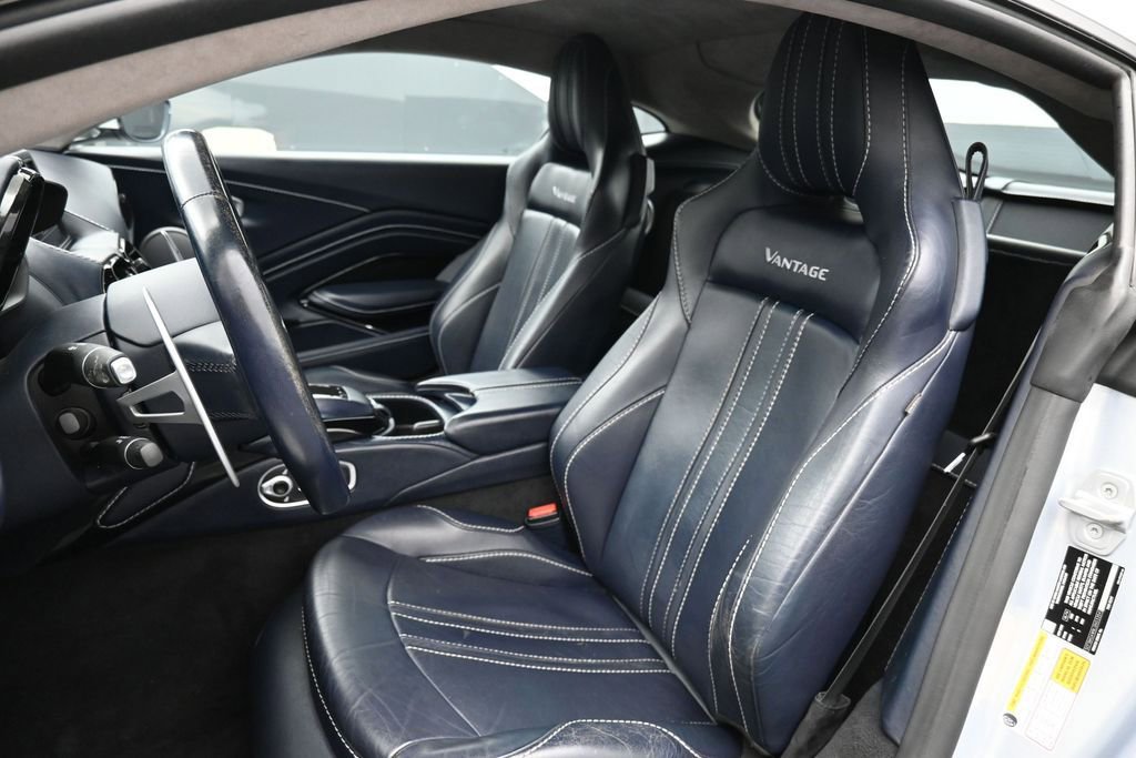 Used 2020 Aston Martin V8 Vantage Coupe RWD image 10