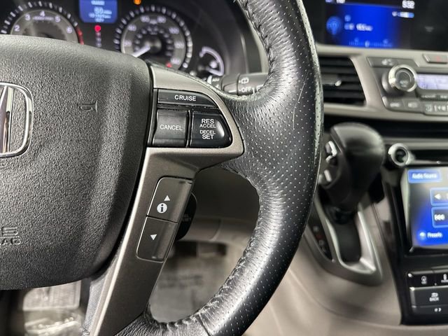 Used 2016 Honda Odyssey Touring Elite image 13