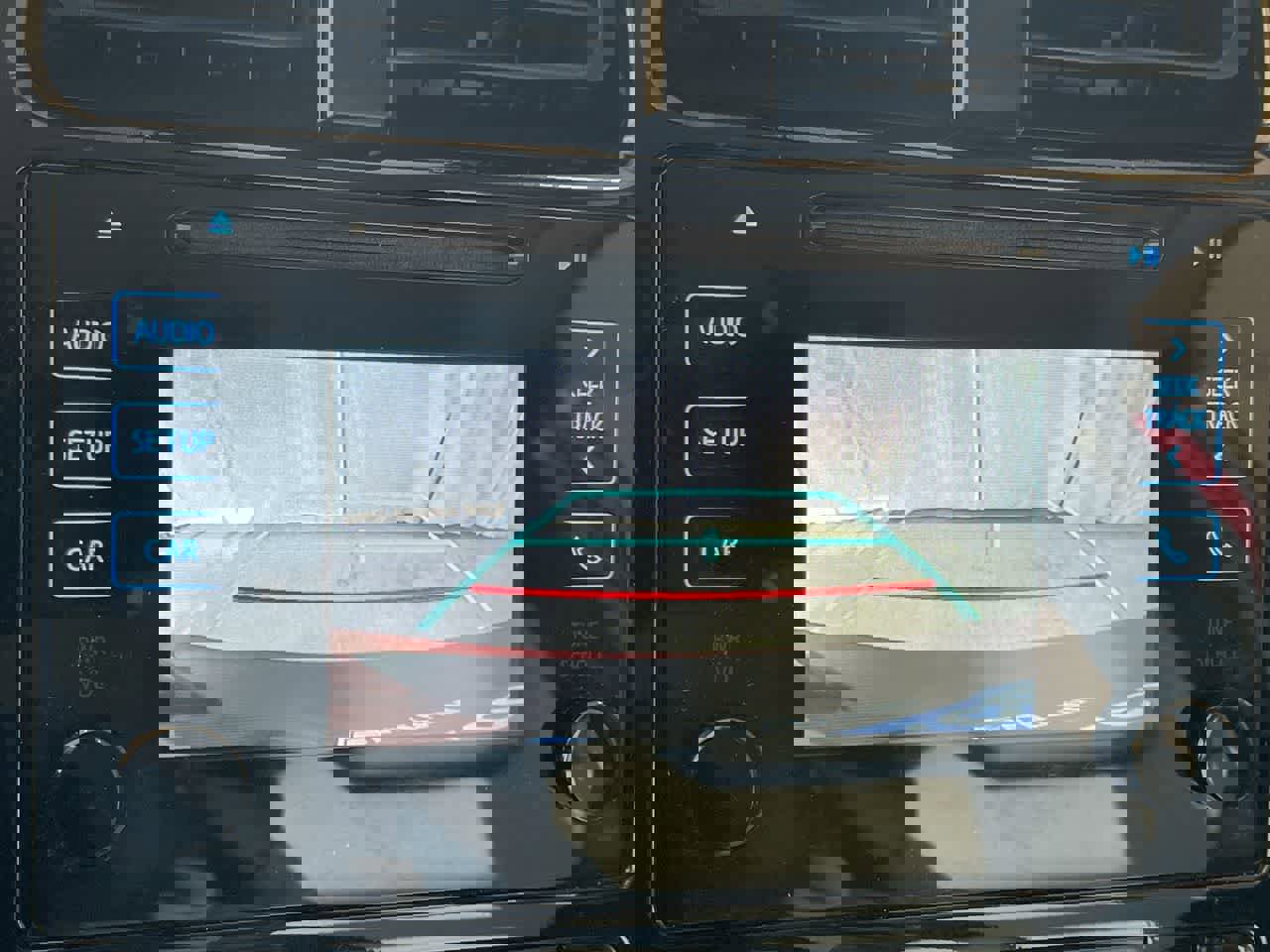 Used 2019 Toyota Prius XLE w/ Advanced Technology Package image 17