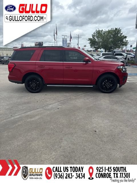 Used 2022 Ford Expedition XLT RWD image 2