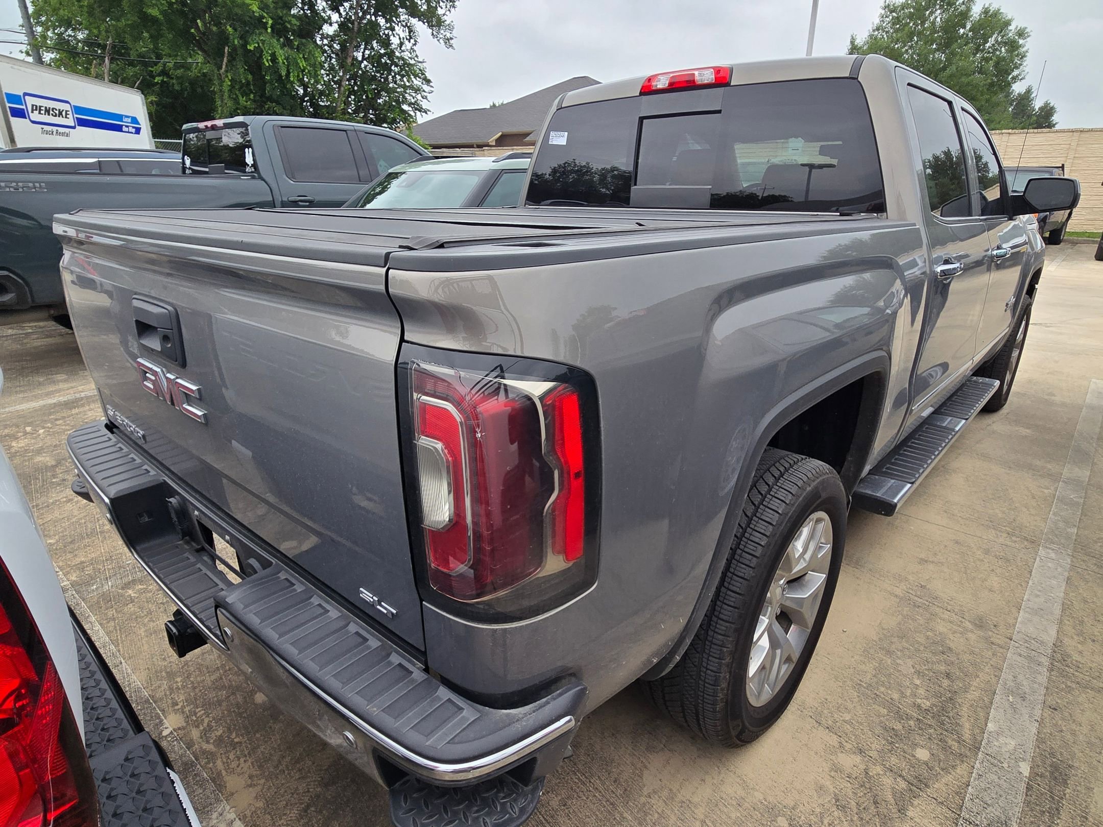 Used 2017 GMC Sierra 1500 SLT w/ Texas SLT Premium Package RWD image 8