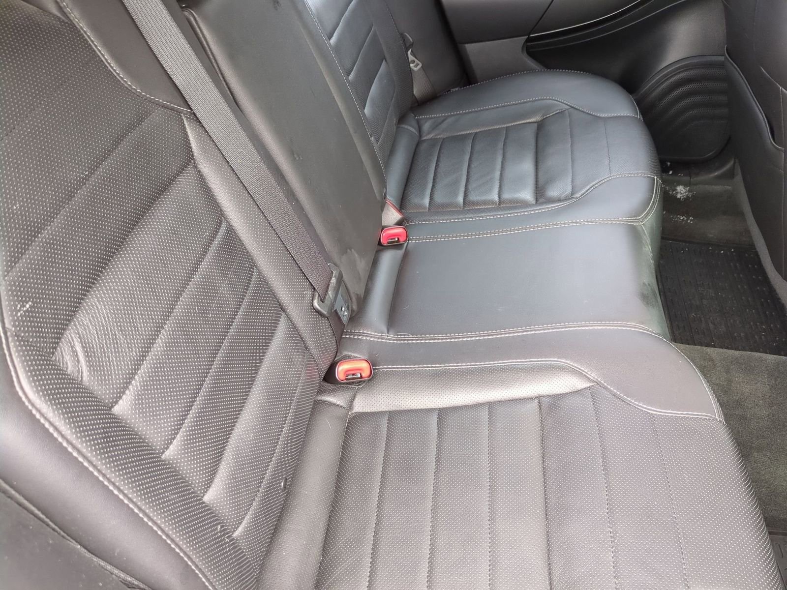 Used 2014 Ford Taurus SHO w/ Equipment Group 401A image 27