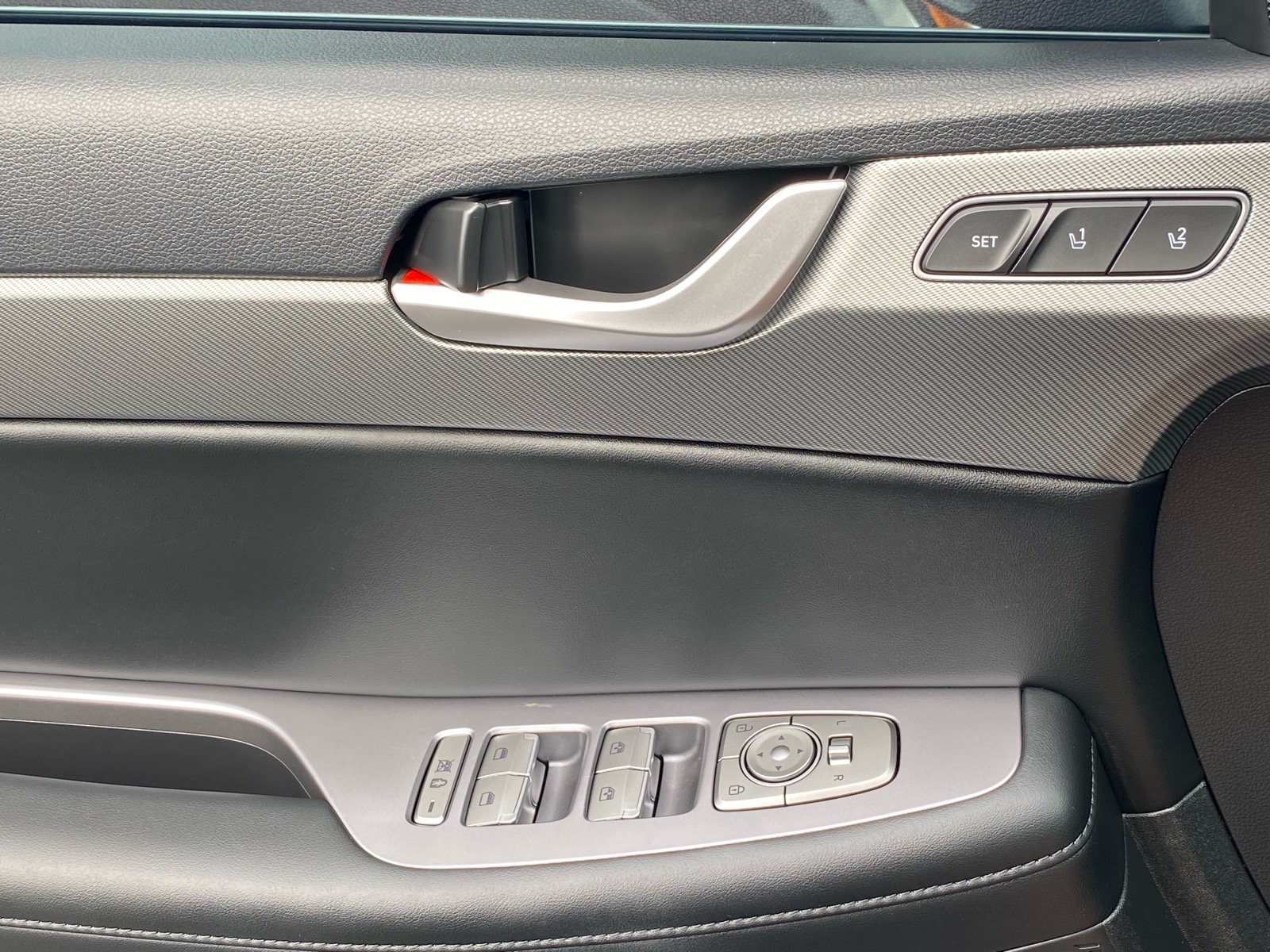 Used 2024 Hyundai Palisade SEL FWD image 17