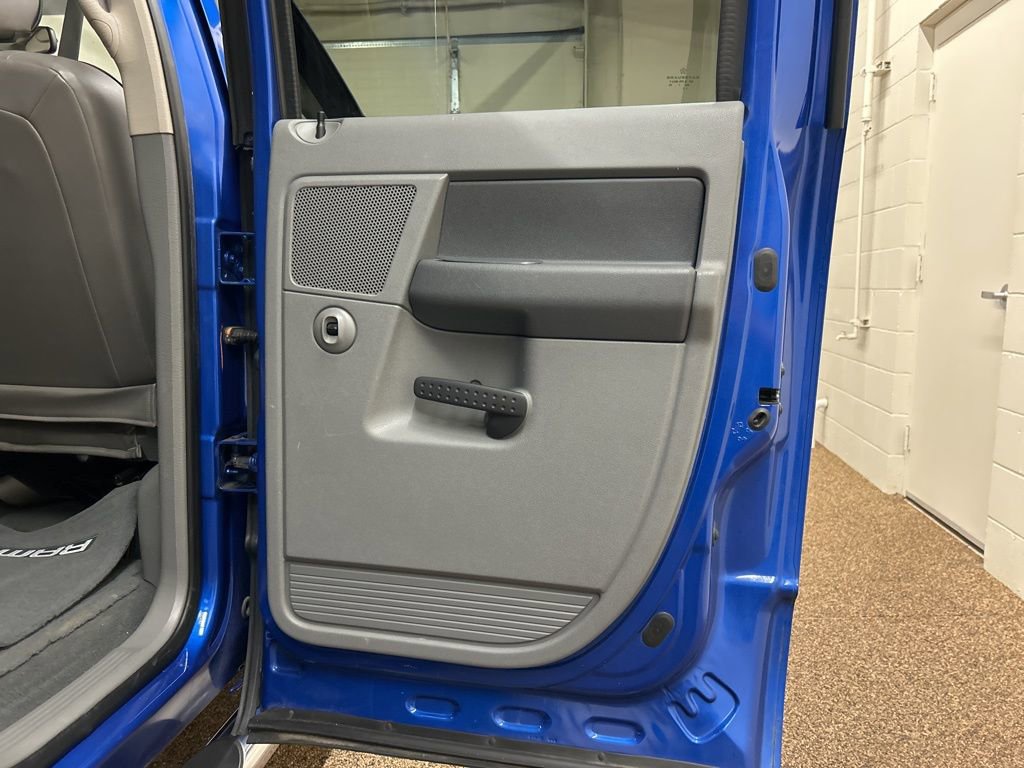 Used 2007 Dodge Ram 1500 Truck SLT w/ Quad Cab Big Horn Value Group image 15