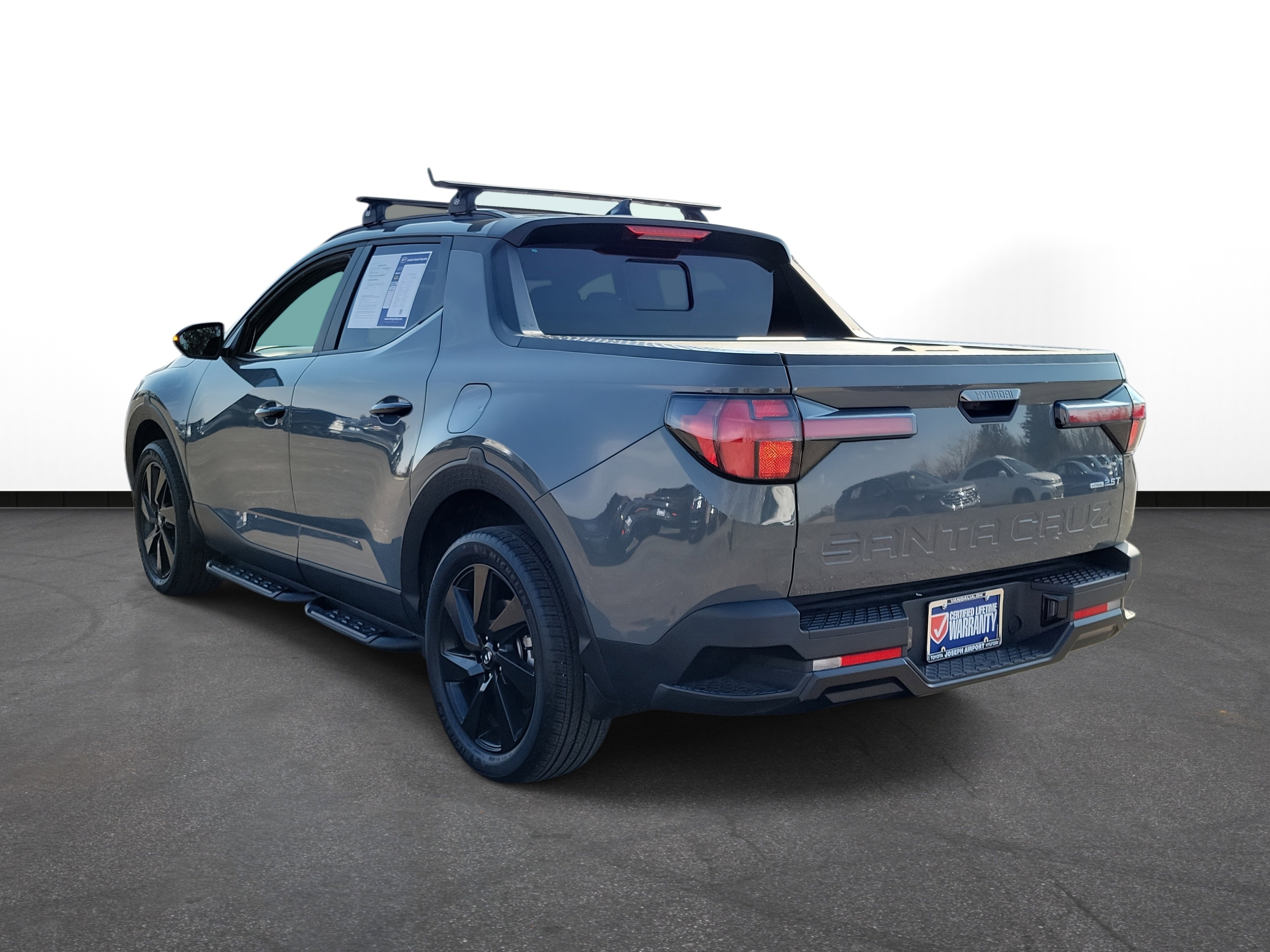 Used 2023 Hyundai Santa Cruz Night w/ Cargo Package image 3