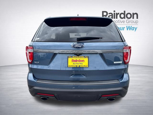 Used 2018 Ford Explorer XLT w/ Equipment Group 202A FWD image 6