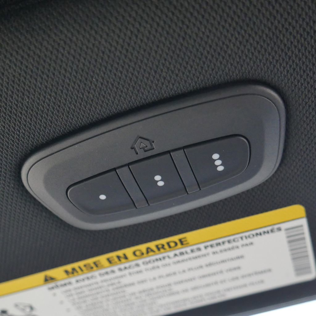 New 2026 Chrysler Pacifica Select image 47