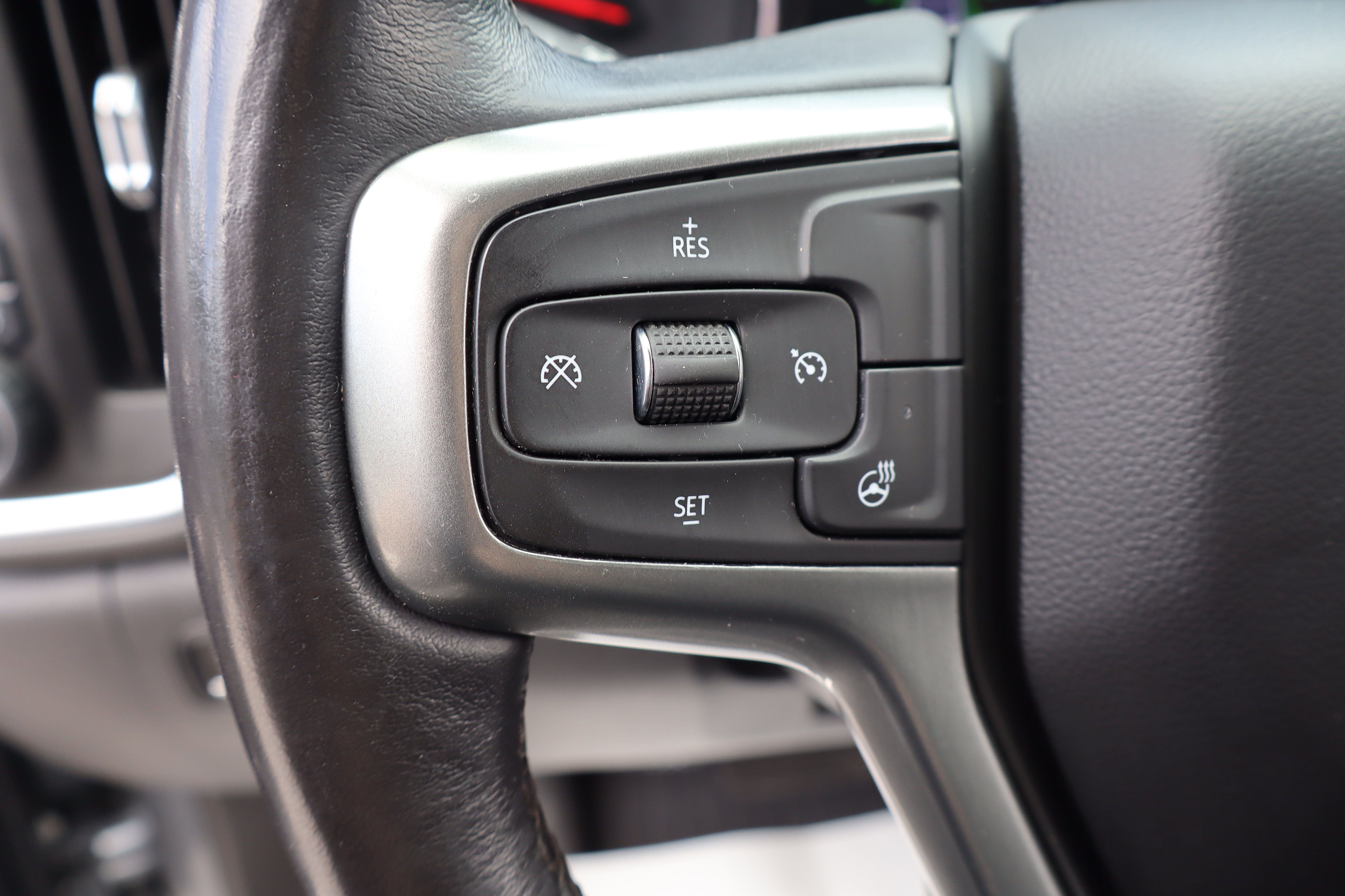 Used 2021 Chevrolet Silverado 1500 RST AWD/4WD image 17