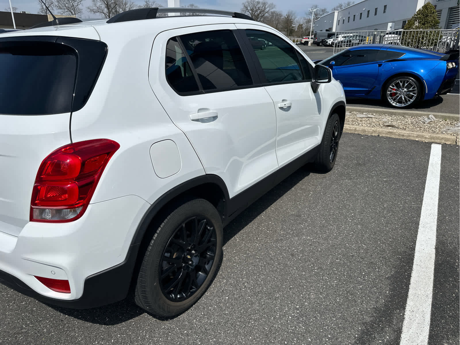 Certified 2022 Chevrolet Trax LT w/ Driver Confidence Package image 4