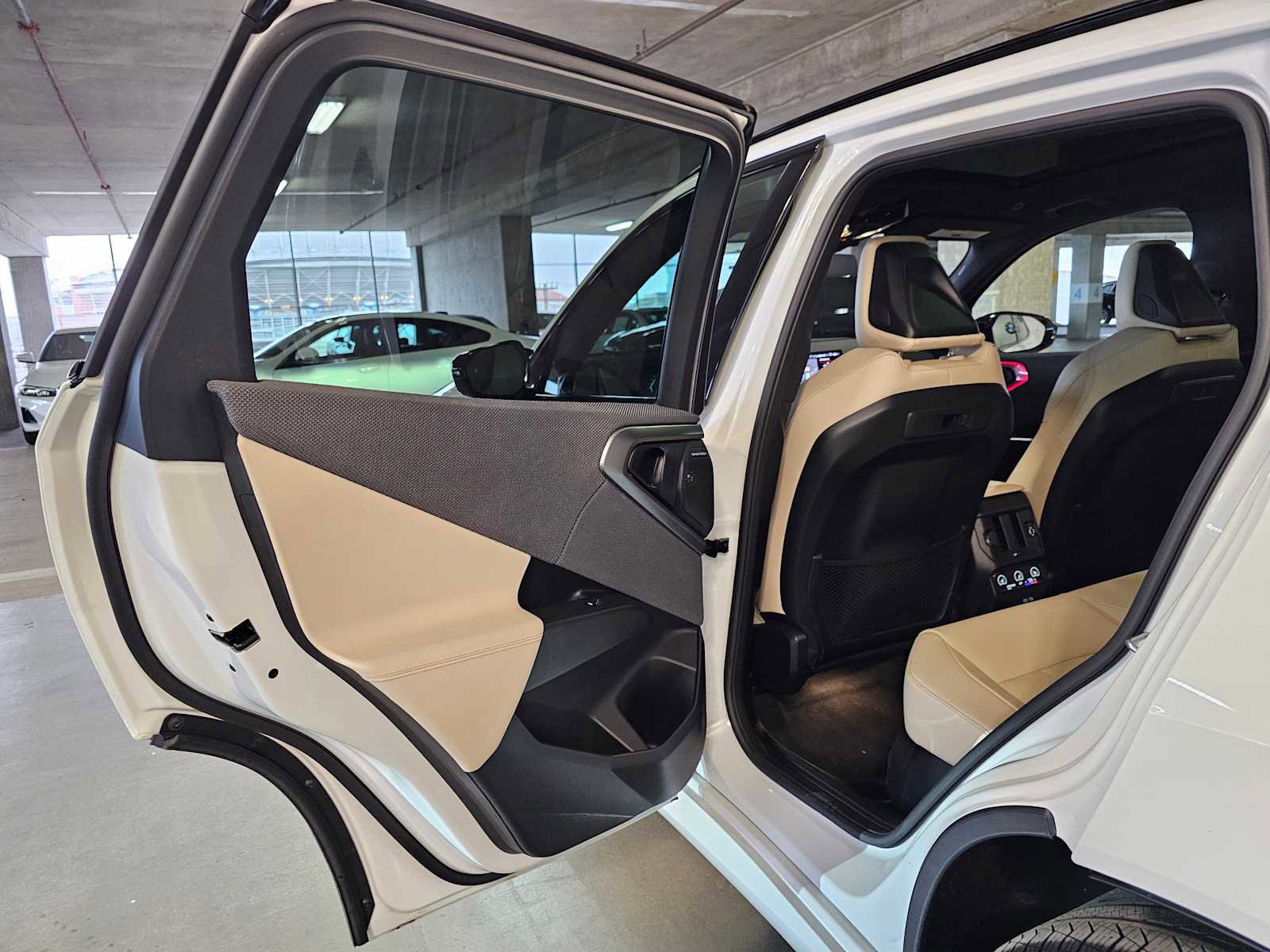 Used 2025 BMW X3 M50 w/ Premium Package image 34