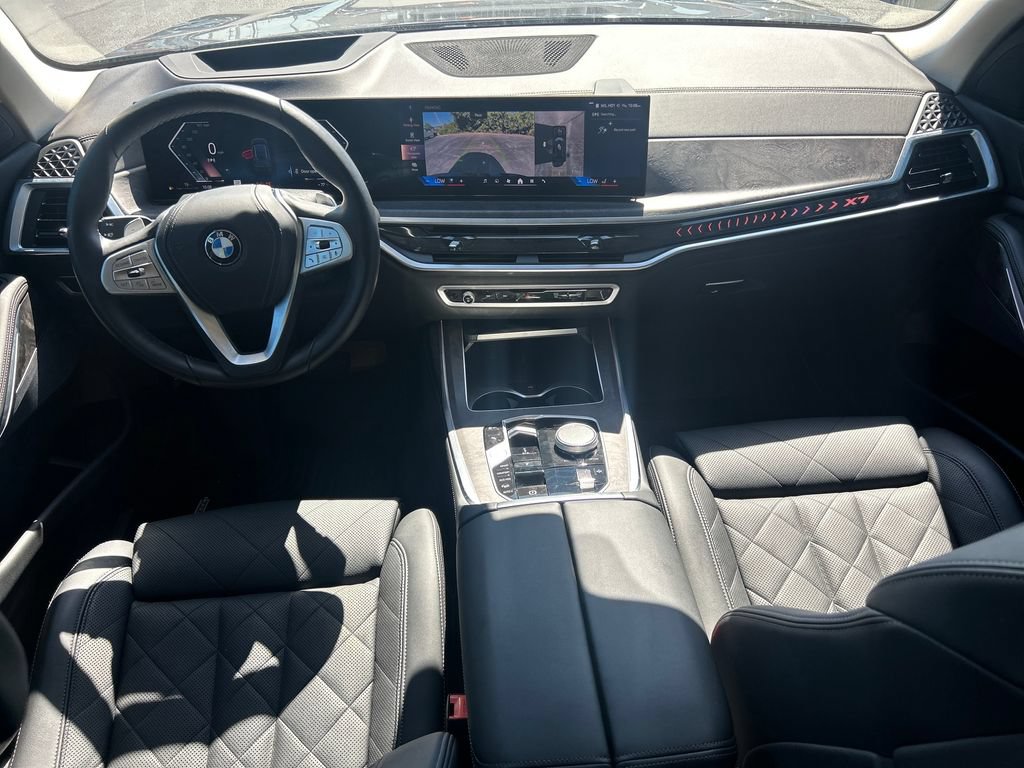 Used 2024 BMW X7 xDrive40i AWD/4WD image 15