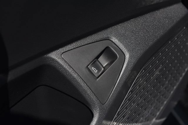 New 2026 Volkswagen Jetta GLI Autobahn FWD image 9