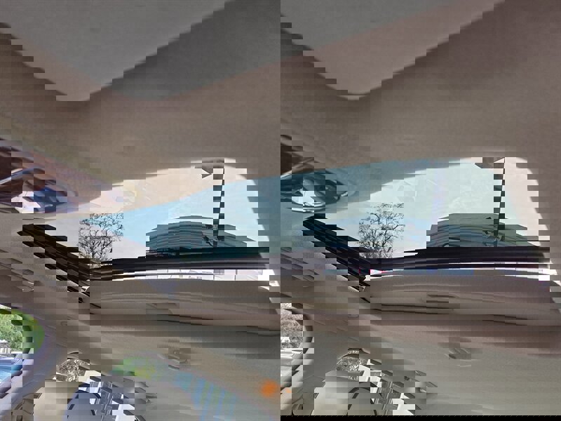 Used 2006 Jaguar XJ8 image 33