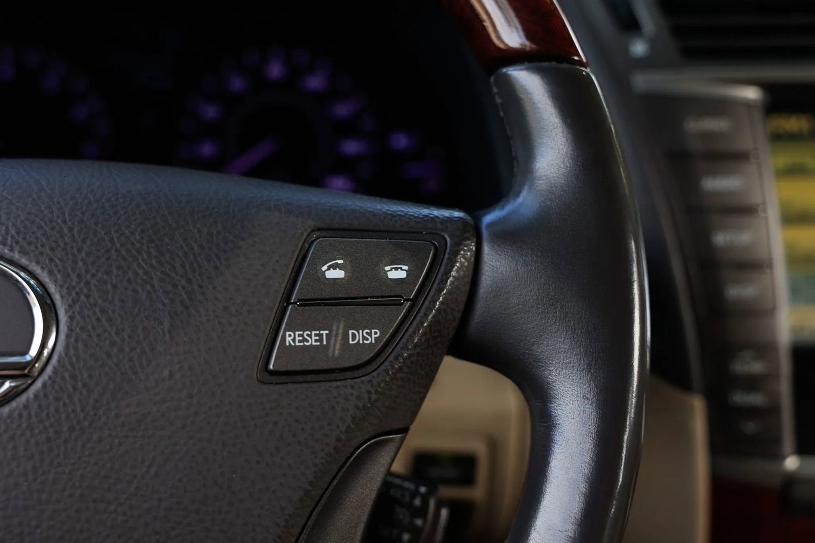 Used 2012 Lexus LS 460 L image 29