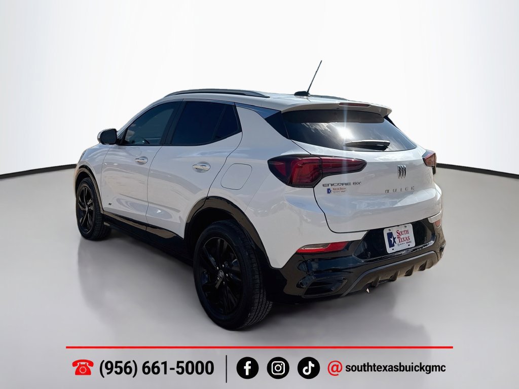 Used 2025 Buick Encore GX Sport Touring w/ Advanced Technology Package FWD image 6