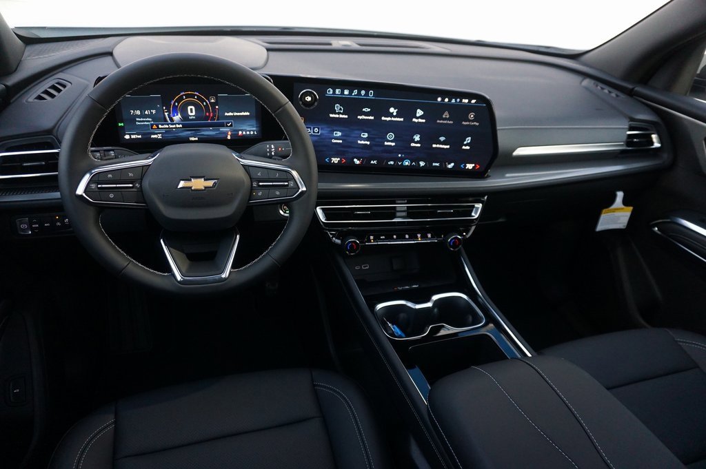New 2026 Chevrolet Traverse LT w/ Sun and Wheel Package image 14