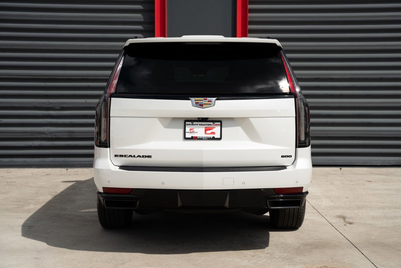 Used 2022 Cadillac Escalade ESV Sport Platinum image 11