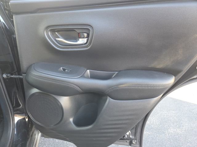 Used 2023 Honda HR-V LX image 20