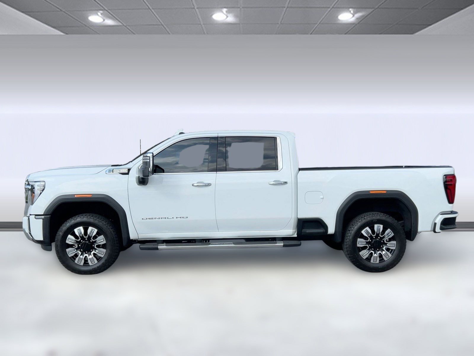 Certified 2025 GMC Sierra 2500 Denali image 2