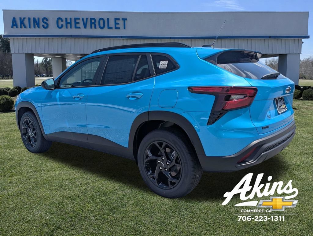 New 2026 Chevrolet Trax LT w/ Sunroof Package FWD image 6