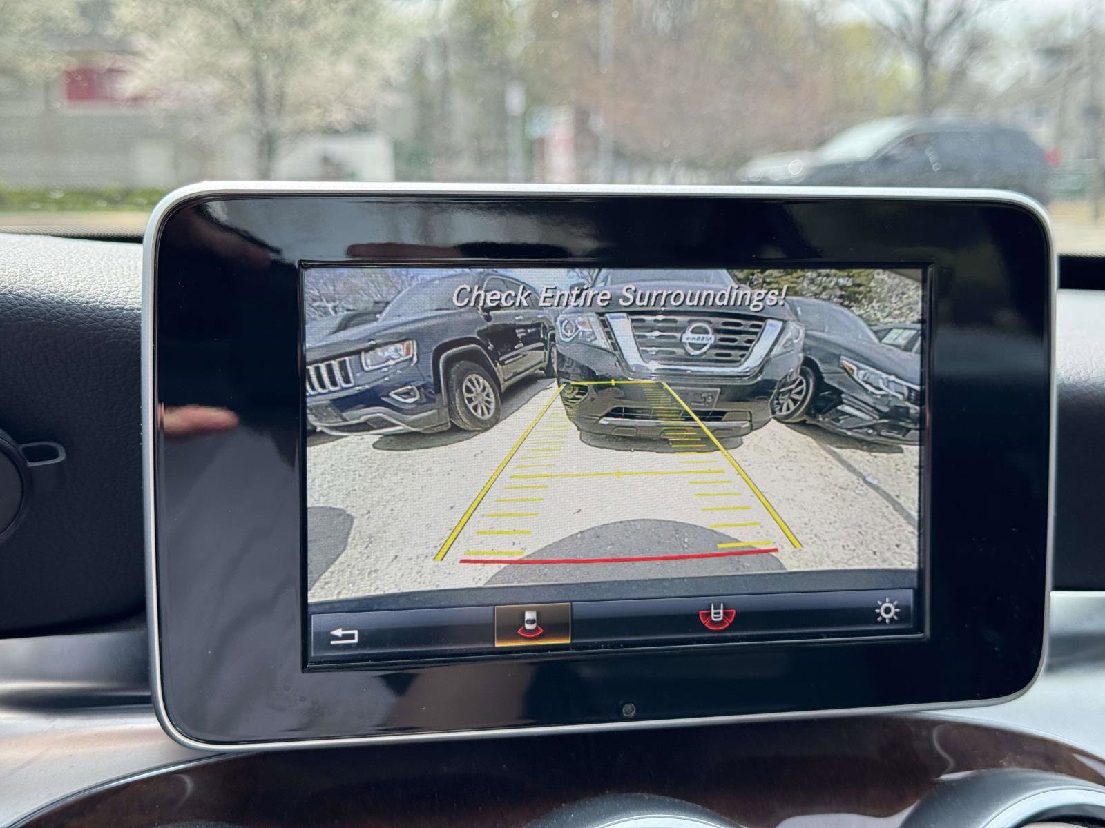 Used 2017 Mercedes-Benz C 300 4MATIC Sedan image 25