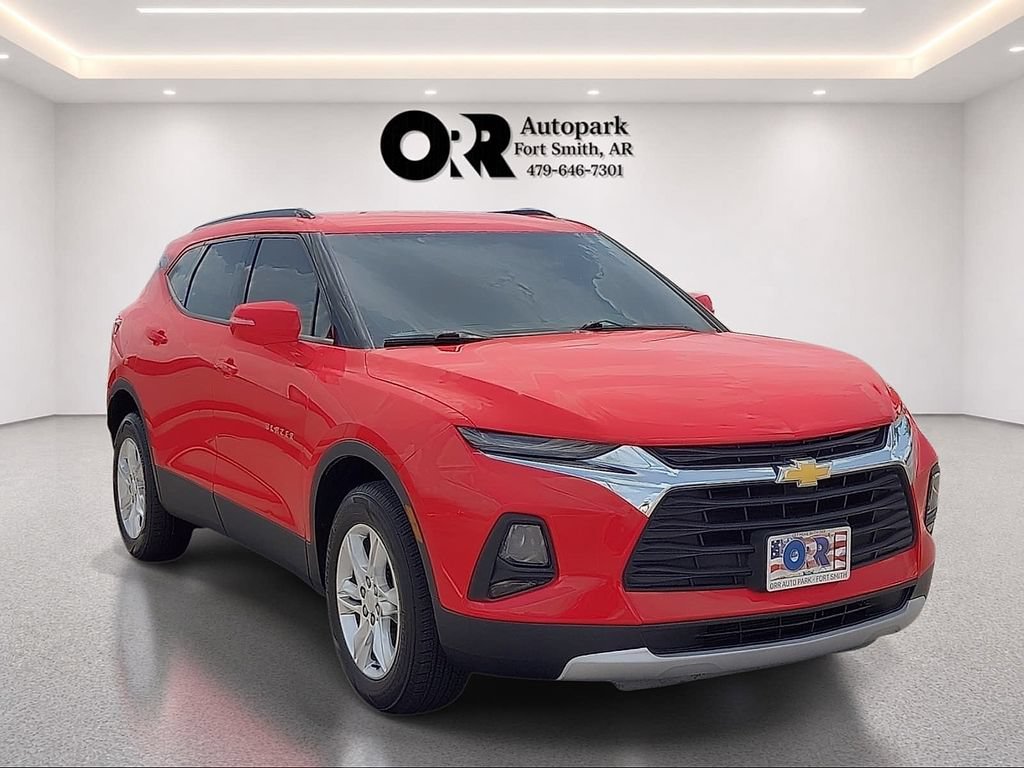 Used 2020 Chevrolet Blazer LT FWD image 1
