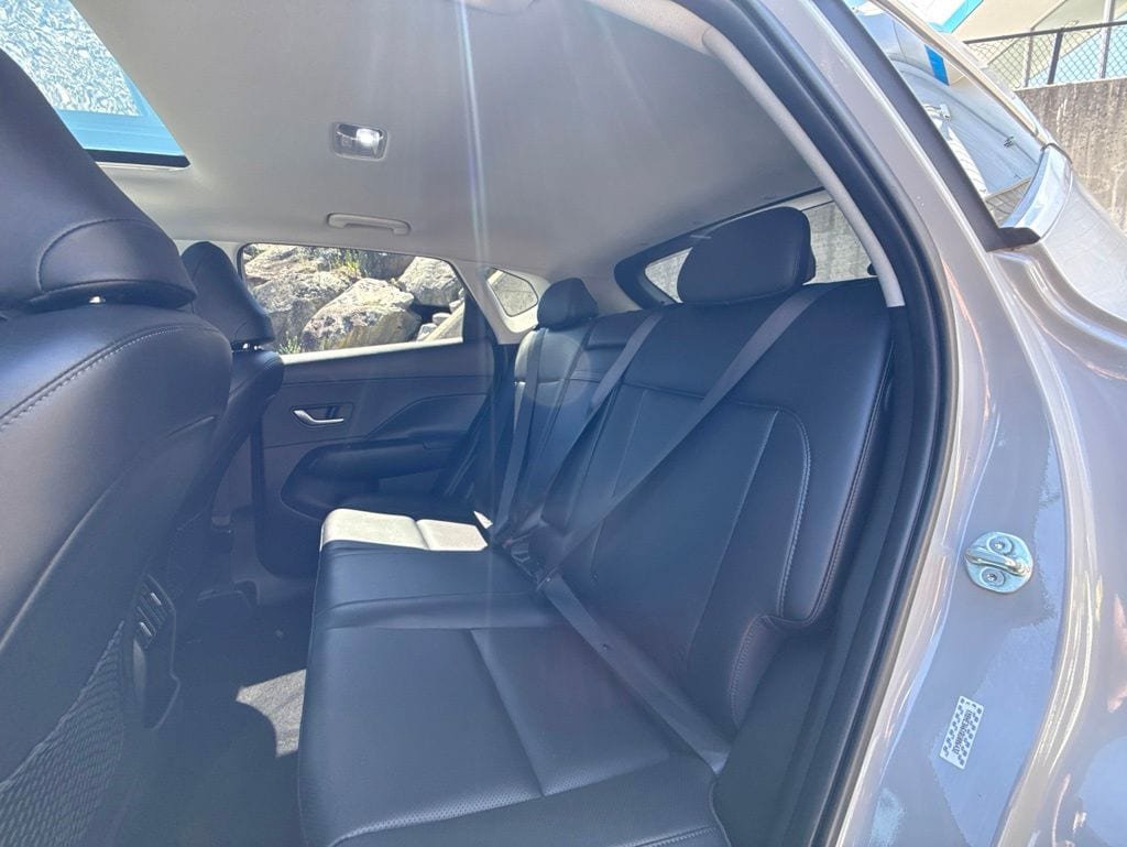 Certified 2024 Hyundai Kona Limited FWD image 23