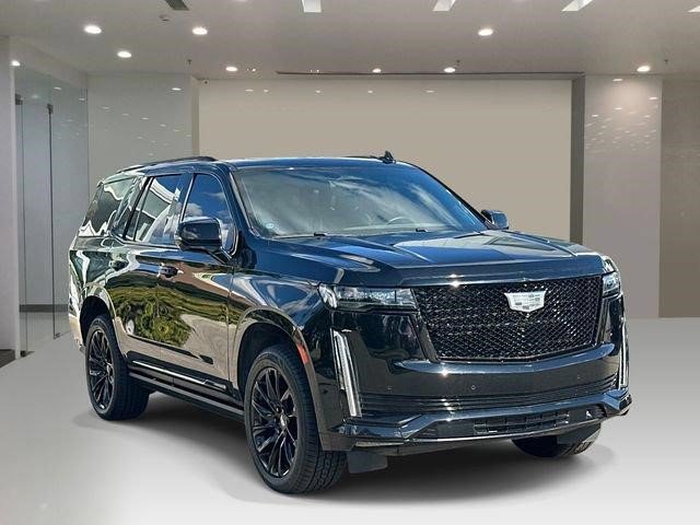 Certified 2024 Cadillac Escalade Sport Platinum w/ LPO, ONYX Package AWD/4WD image 6