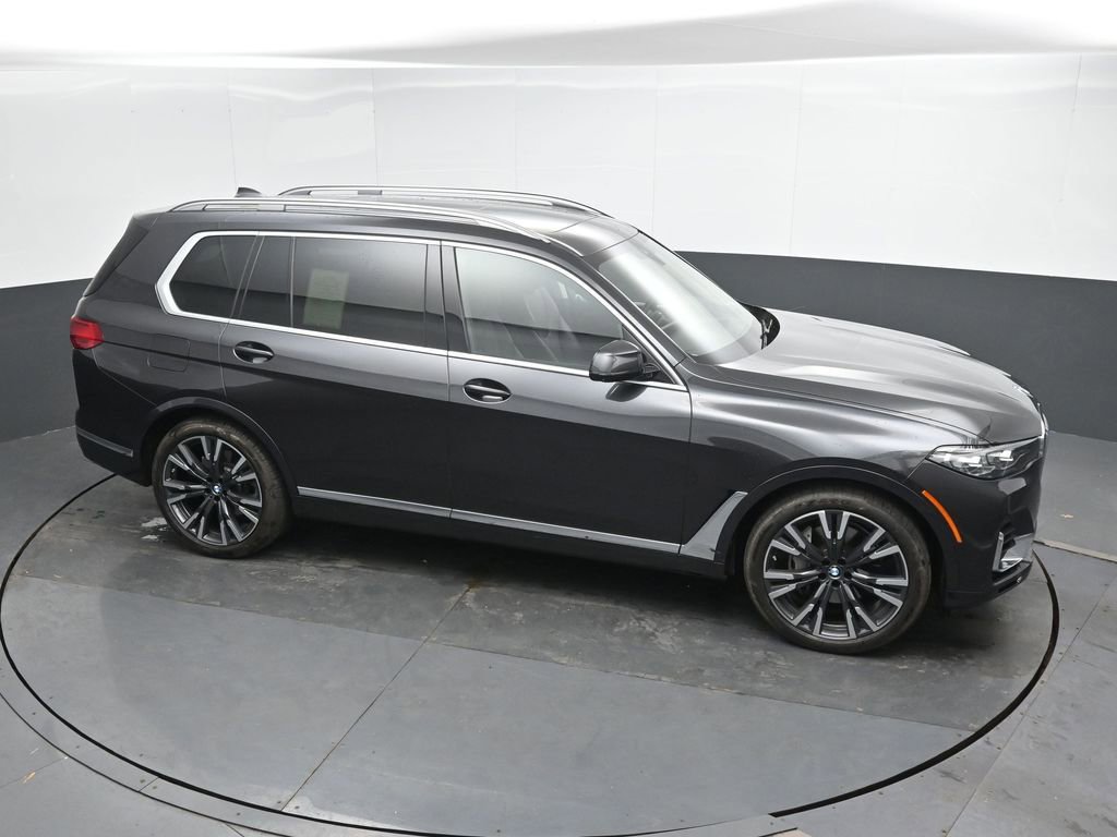 Used 2022 BMW X7 xDrive40i w/ Premium Package AWD/4WD image 33