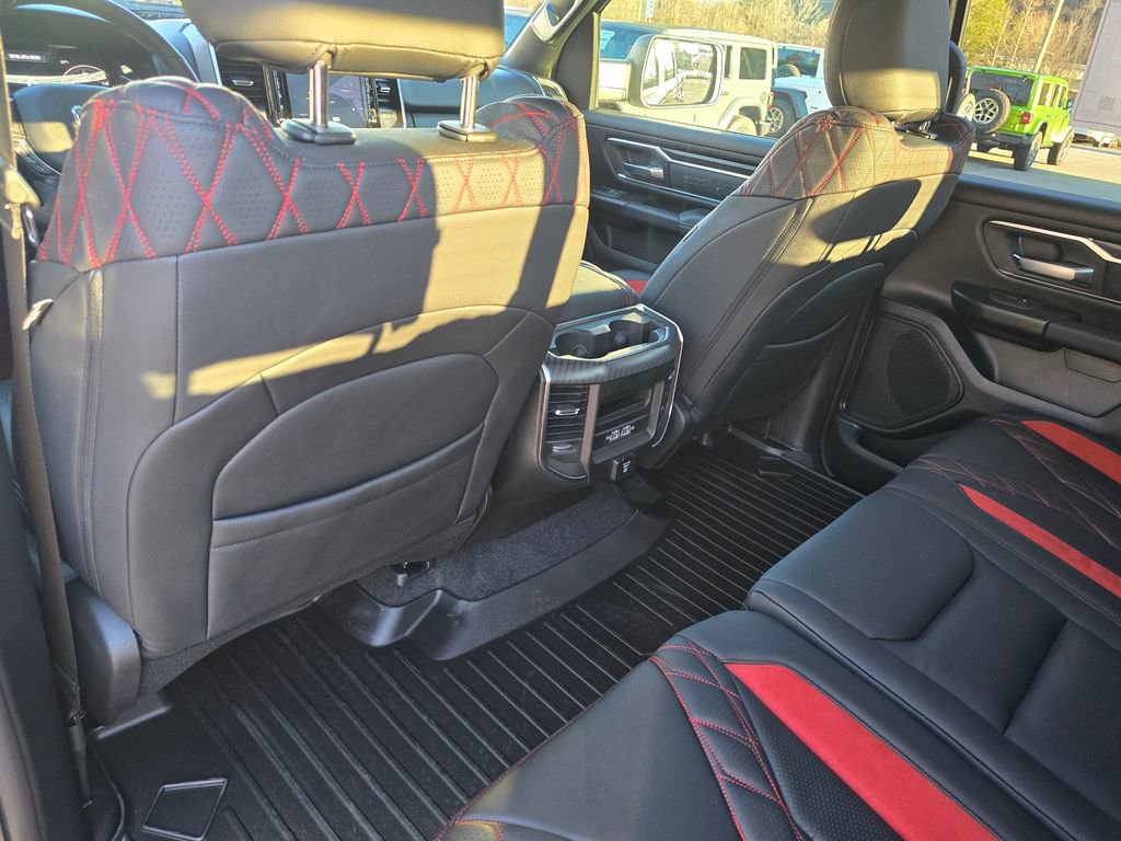 New 2026 RAM 1500 Big Horn AWD/4WD image 28