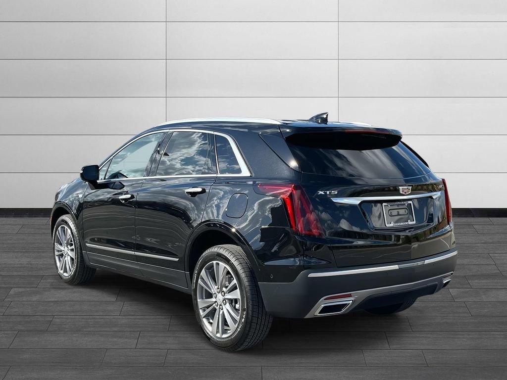 New 2026 Cadillac XT5 Premium Luxury w/ Driver Assist Package FWD image 3