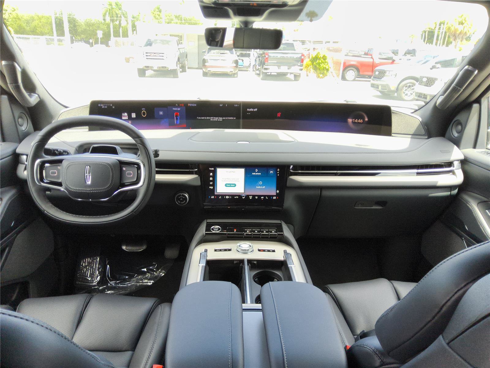 New 2027 Lincoln Navigator Reserve w/ Jet Appearance Package RWD image 29