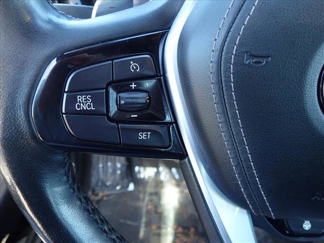 Used 2018 BMW 530i xDrive w/ Premium Package image 12